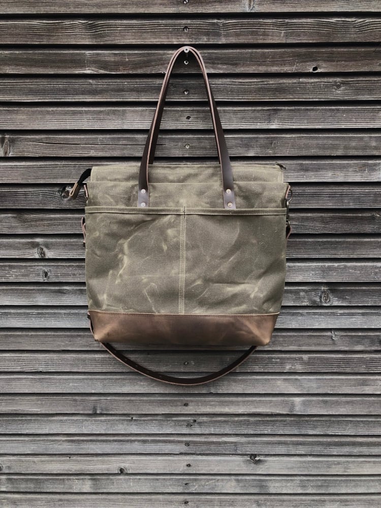 Image of Waxed canvas carryall with handwoven exterior pocket