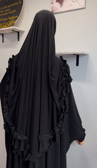 Image 2 of Ruffled overhead khimar set