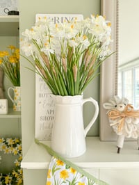 Image 1 of SALE! Luxury White Daffodil Bouquet 