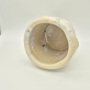 Image of WINE COOLER SAMPLE 4