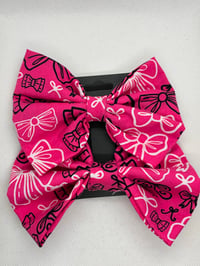 We love pink bows 