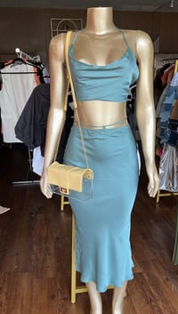 Image 2 of Satin set 