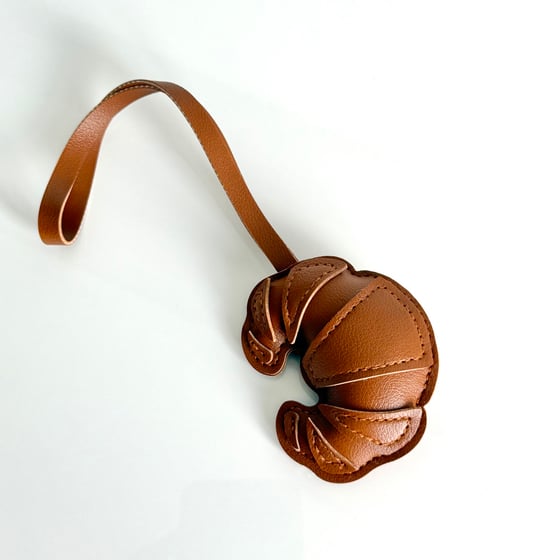 Image of BAG CHARMS CROISSANT