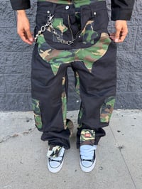 Image 3 of 1/1 camo evilsmile size 32 large jacket sample 