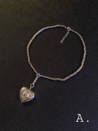 Image 3 of Ellen Hutter Locket