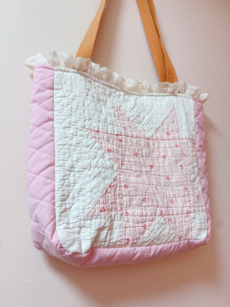 Image of Quilt Tote Bag — Baby Pink Sawtooth