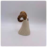 Image 2 of PRE-ORDER Horned Ghost 9 cm (Delivery end of June)