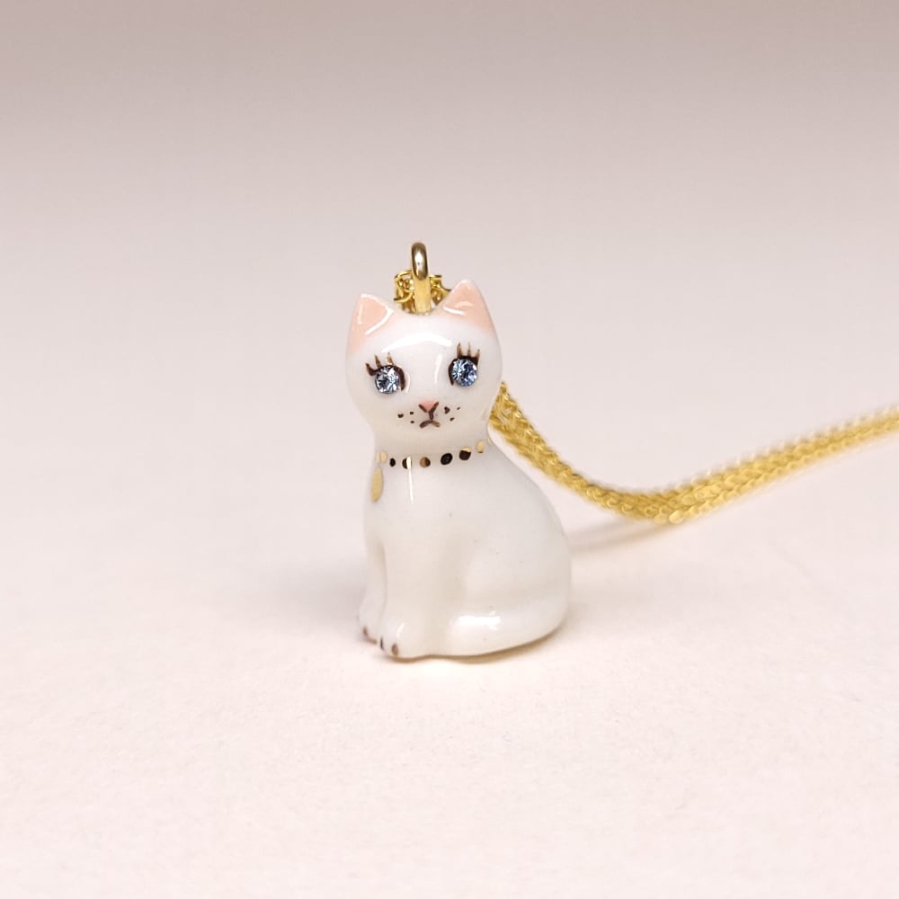 Image of White Porcelain & Sterling Silver Sitting Kitten Pendant