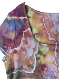 Image 3 of ♻️ UPCYCLED 2X PLUS Rib Fitted Tee in Dragonfruit Geode Ice Dye