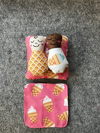 Image 2 of Ice Cream Pocket Pal Playset