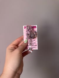 Cheetah with pink bow 