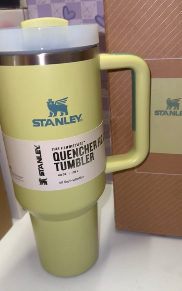 Image of Plain color tumblers