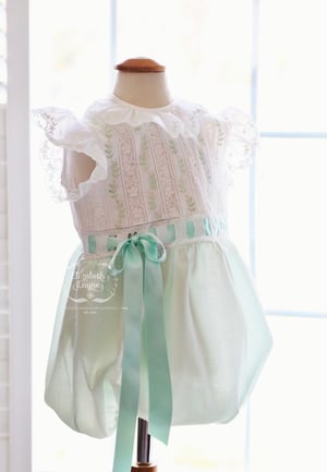Image of Loren Collection 