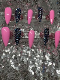 Image 10 of  Ready in pink gel press on nails