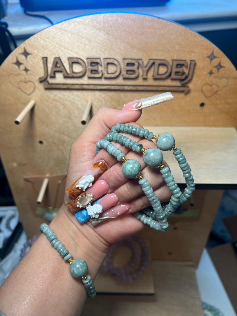 blue water jade beaded bracelet 