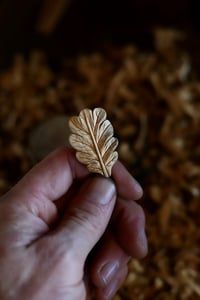 Image 3 of Oak leaf pendant ~