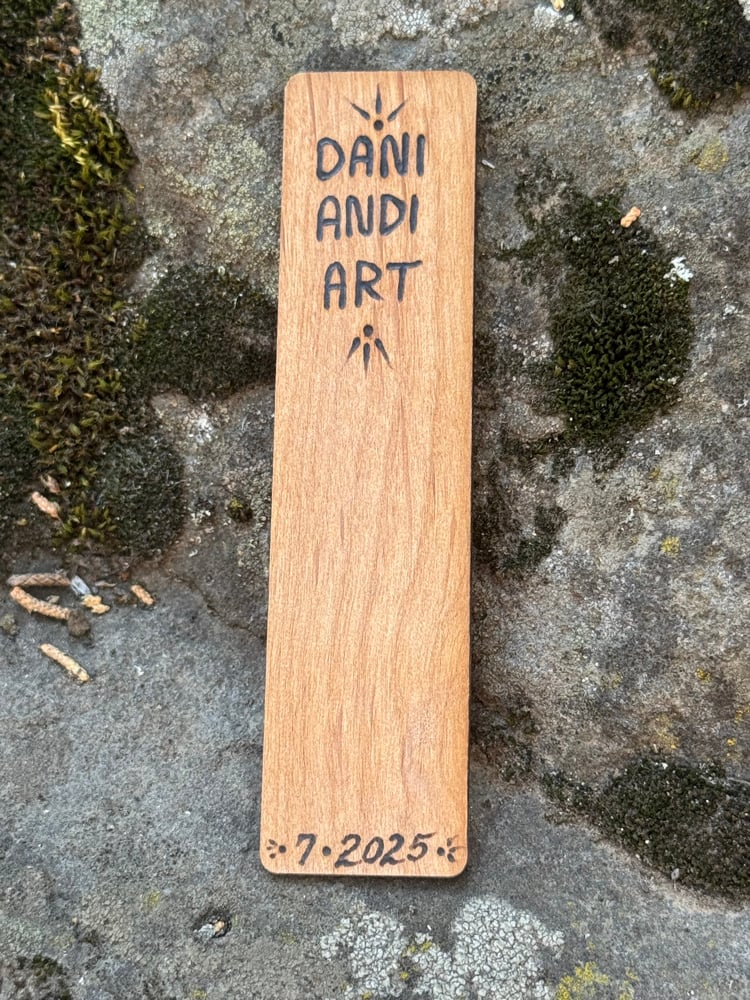 The Bear - Mini Gilded Guardian Bookmark  Image 4