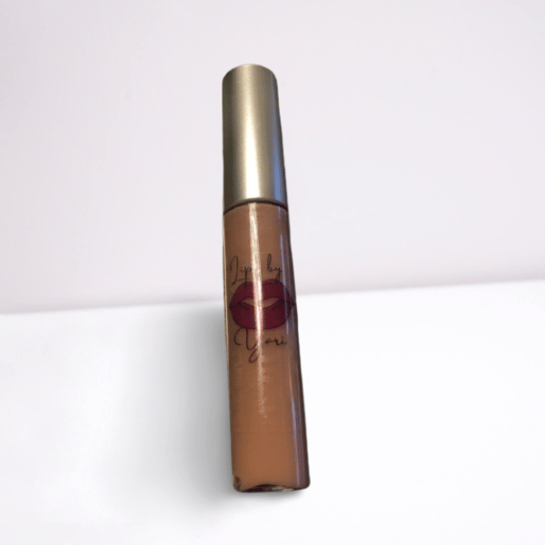 Image of Fudge nude