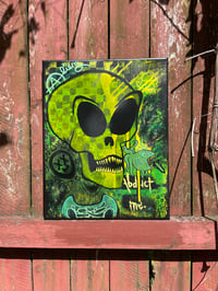 Image 3 of Alienz