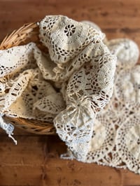 Image 4 of Antique Lace Layer {28x32}