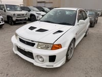 Image 2 of Mitsubishi Evolution 5