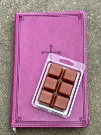 Image 2 of Anointed | Soy & Beeswax Melt Clamshell