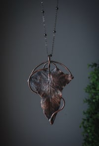 Image 2 of Ivy necklace