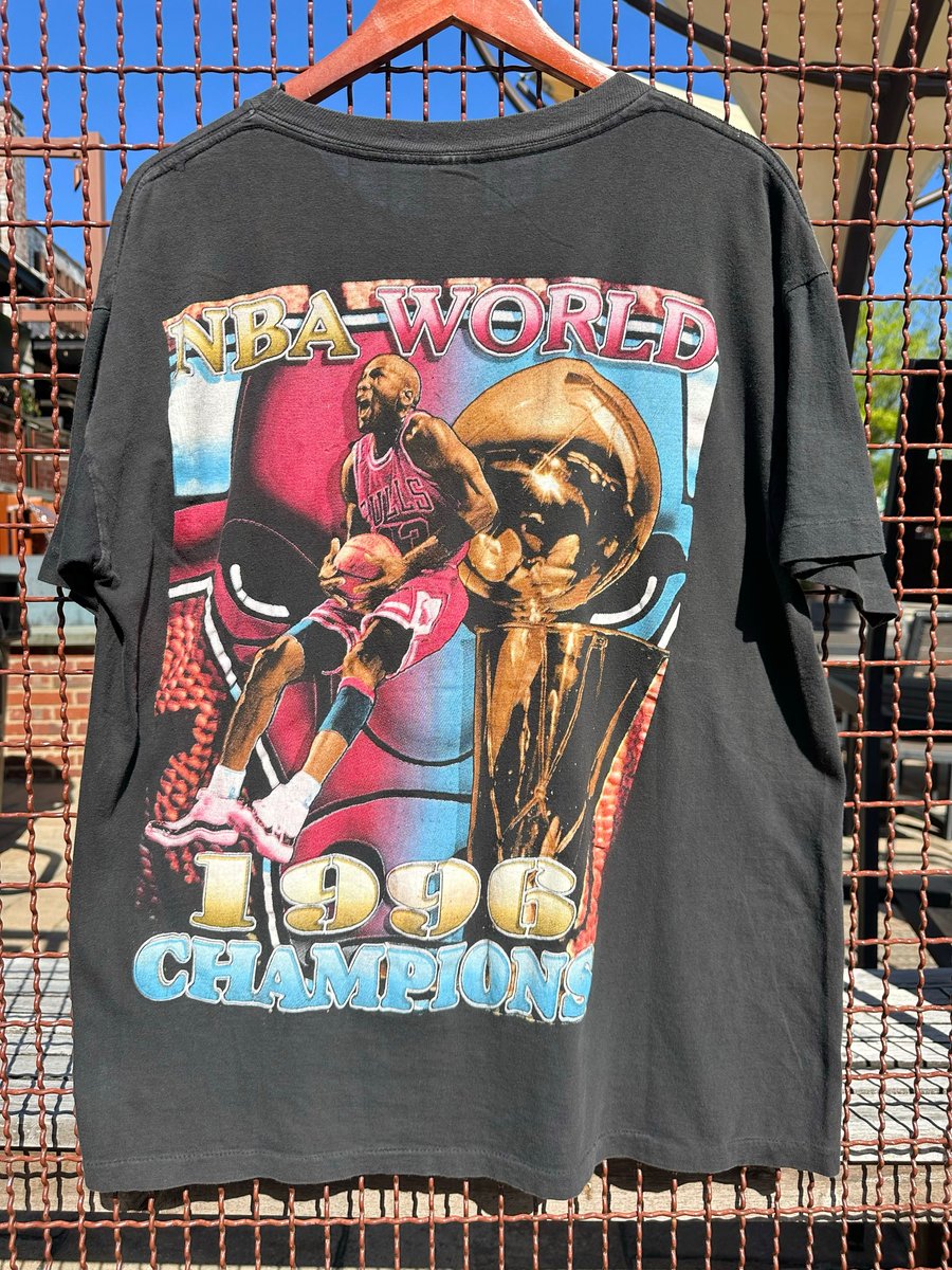 Image of 1996 Chicago Bulls NBA Champions Rap Tee, SIZE: XL