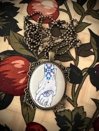 Image 2 of Pendentif (collab Mariette 2)