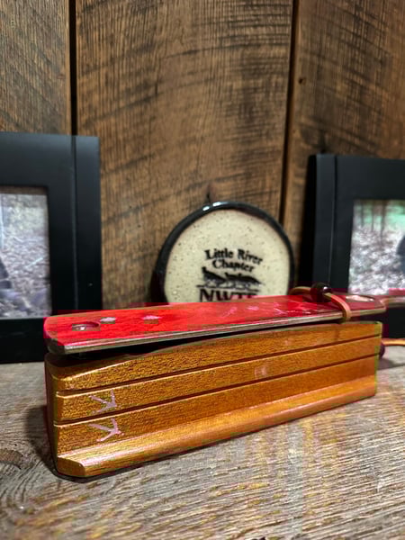 Image of Dymondwood/Mahogany 2