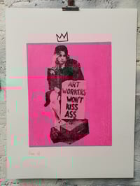 Art workers won't Kiss Ass