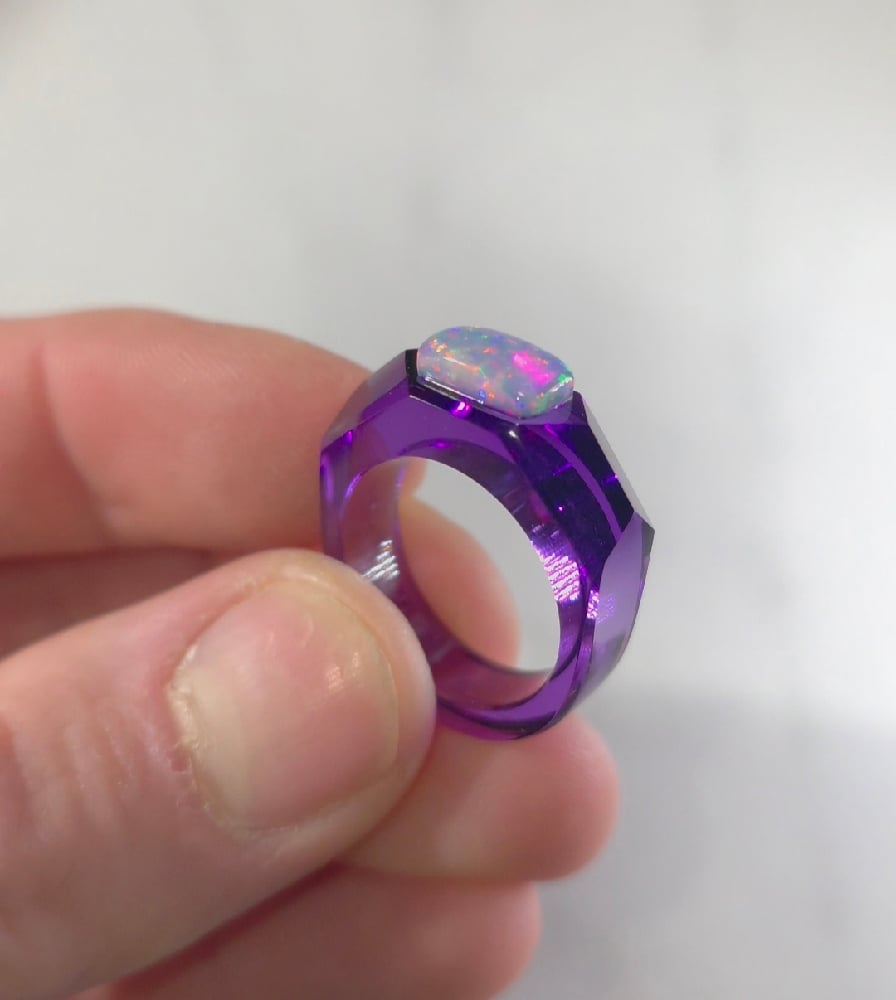 Image of Lab Amethyst Singet ring 
