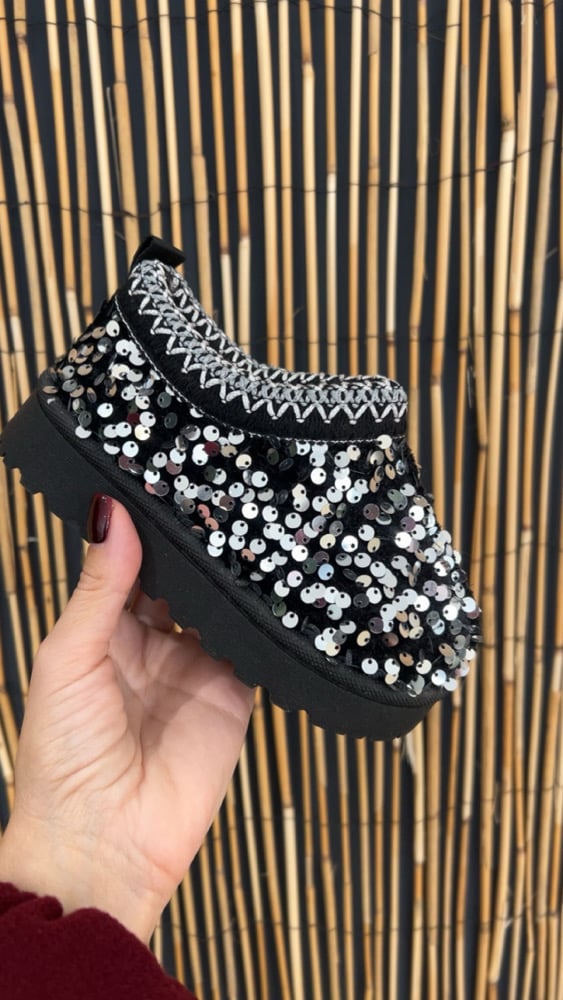 Image of Kids sequin shoe