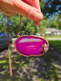 Image 3 of Electroformed pink geode slice and moonstone necklace 01
