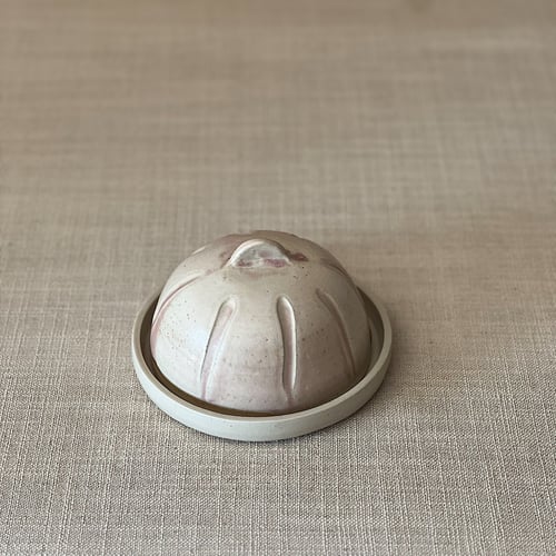 Image of MELLOW BUTTER DISH