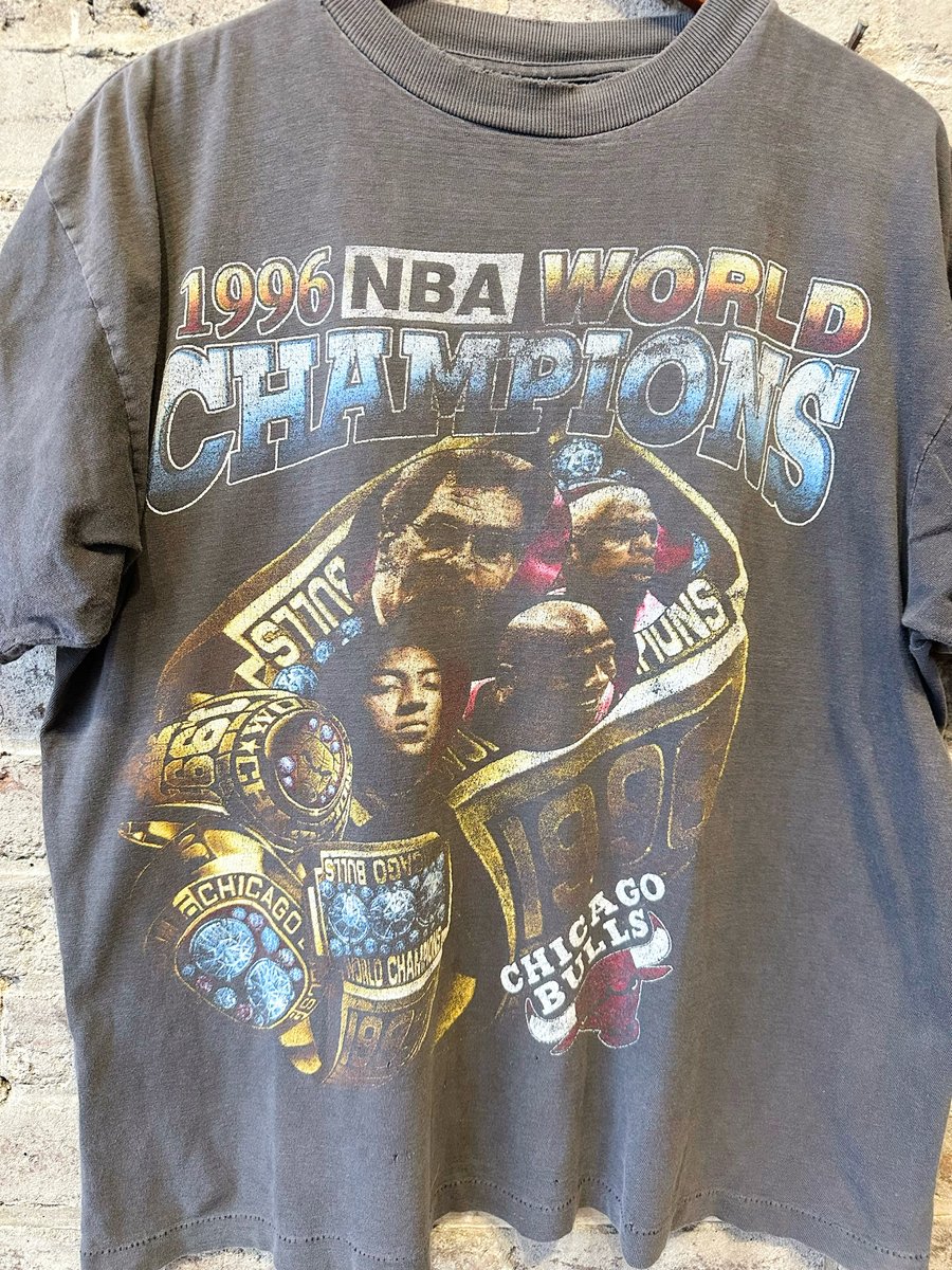 Image of 1996 VINTAGE “CHICAGO BULLS 1996 NBA WORLD CHAMPIONS” SINGLE-STITCHED RAP TEE, SIZE: XL 
