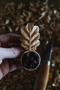 Image 4 of ~Oak leaf Scoop~