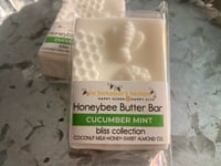 Image 6 of Cucumber Mint Honeybee Butter Bar