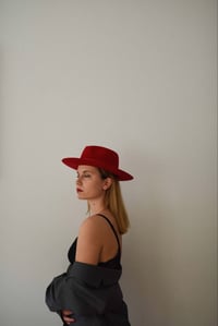 Image 2 of Bianca Fedora Hat / Red