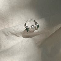 Image 4 of PEARL/GREEN NYMPH RING (J)