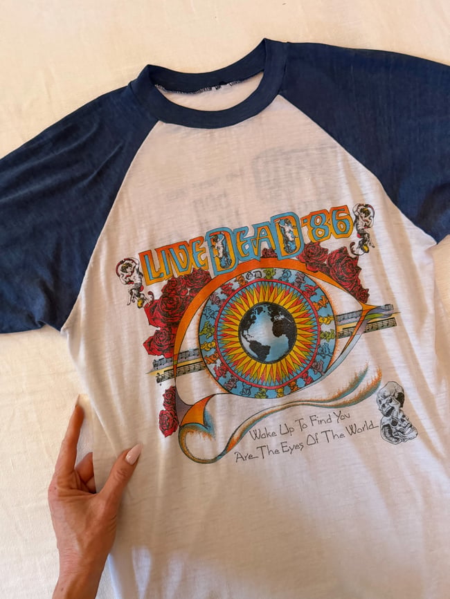 vintage Grateful Dead and Bob Dylan tour t shirt concert raglan 70s 80s 90s