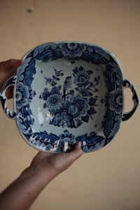 Image 1 of Schüssel mit Griffen, Delfter Blau
