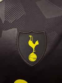 Image 6 of Tottenham Hotspur “DEMBÉLÉ 19” 2017/18 Third Shirt + patches (L)
