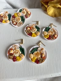 Image 2 of Thanksgiving dinner plate 