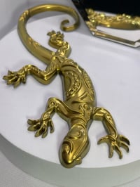Image 8 of Handcrafted Resin Lizard