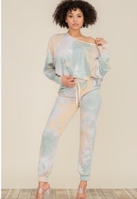 Tie Dye Boat Neck Dolman Sleeve Top With Jogger Pants