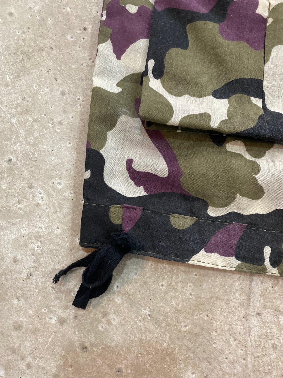 Off white clearance camo shorts