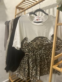 Image 3 of Cotton corset style t-shirt - Leopard 