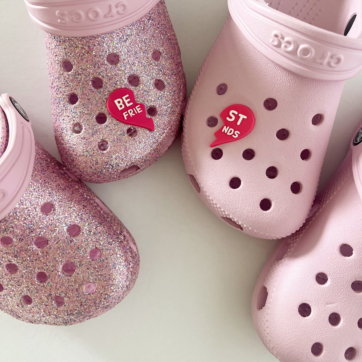 the daydream republic — Best Friends Croc Charm Bundle (set of 2)