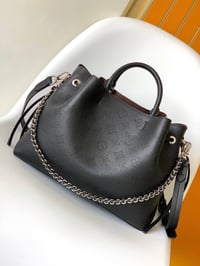Image 3 of The Bella bag (many colors)